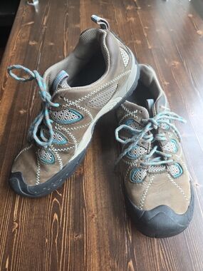 Keen Women's Brown Hiking Shoes with Teal Accents